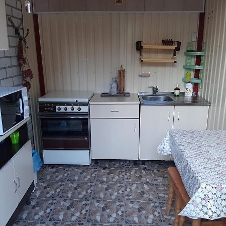 Mini Hotel Уютный Дворик Odessa Ngoại thất bức ảnh