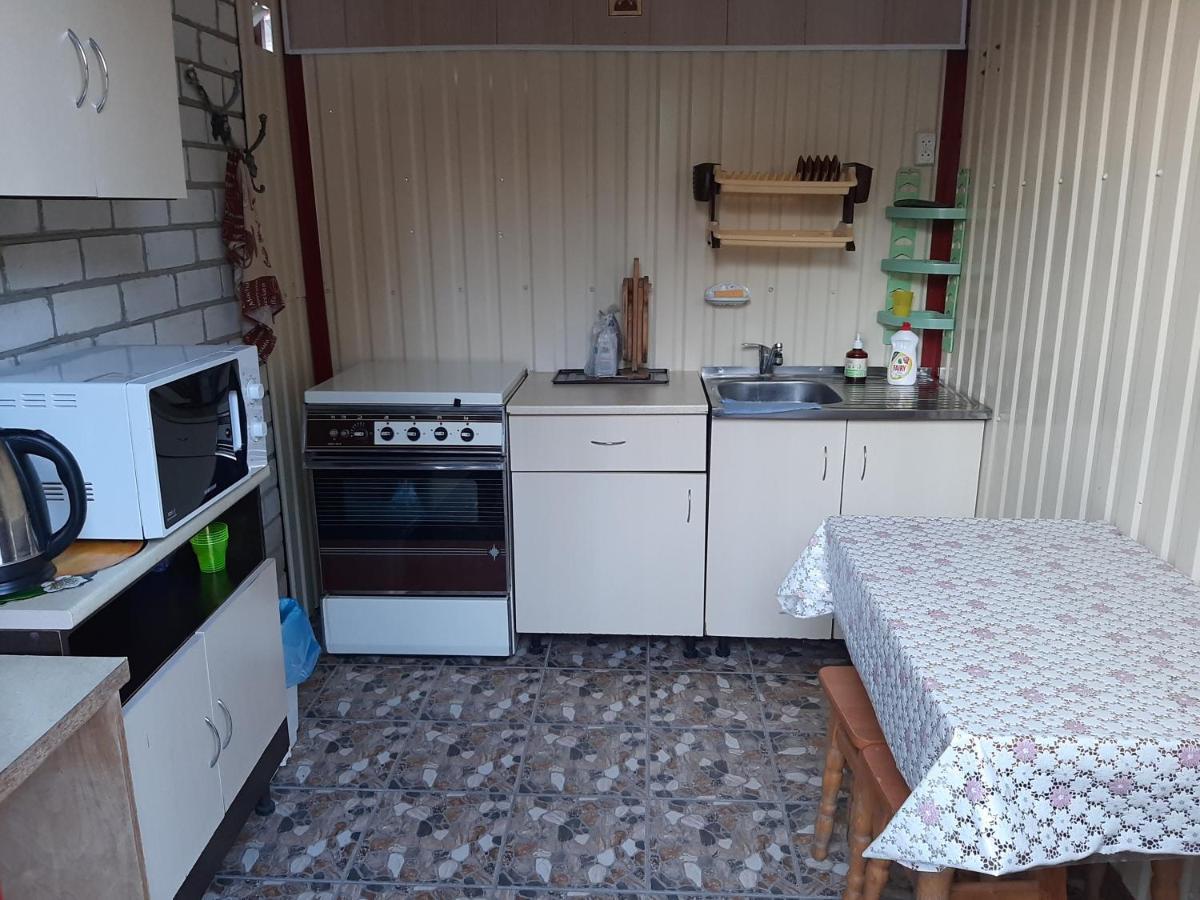 Mini Hotel Уютный Дворик Odessa Ngoại thất bức ảnh
