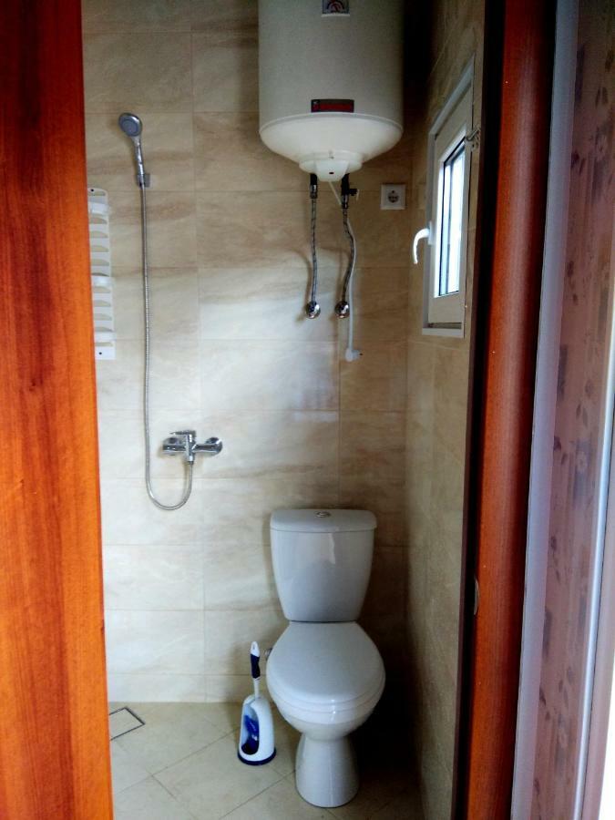 Mini Hotel Уютный Дворик Odessa Ngoại thất bức ảnh